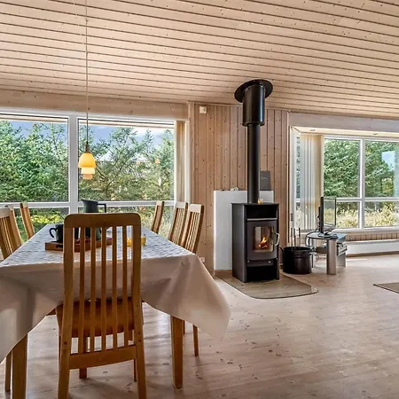 Terho - 1km From The Sea By Interhome